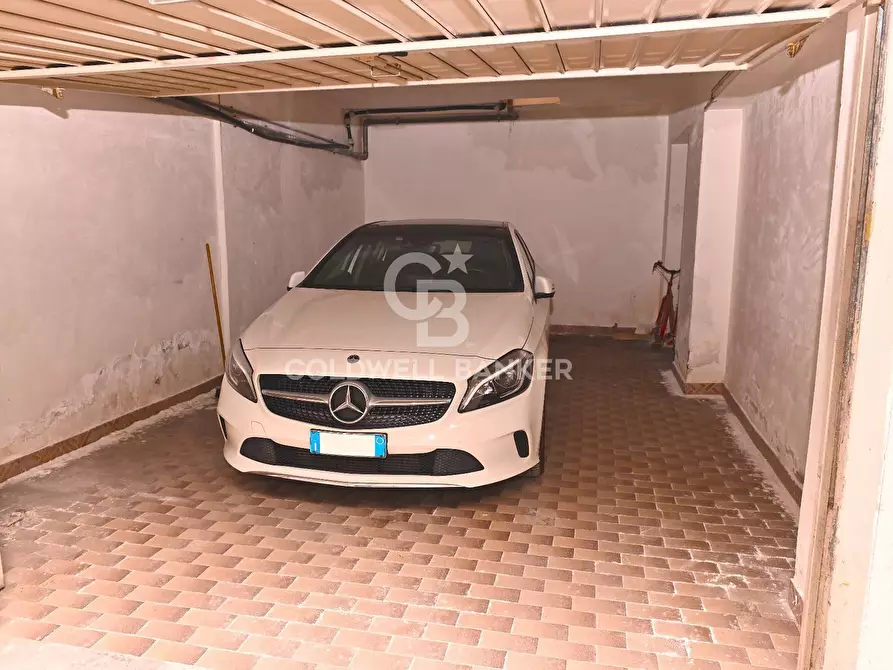 Immagine 34 di Appartamento in vendita  in lungomare tysandros 38 a Giardini-Naxos