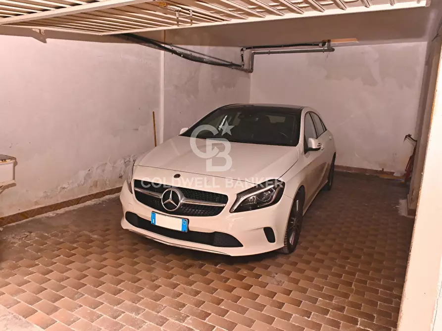 Immagine 35 di Appartamento in vendita  in lungomare tysandros 38 a Giardini-Naxos