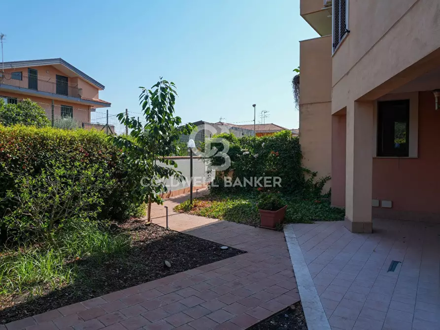 Immagine 1 di Villetta a schiera in vendita  in Via Biella (Piano D'Api) 28 a Acireale