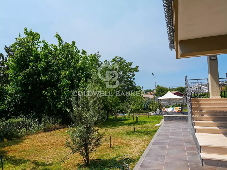 Immagine 10 di Villa in vendita  in VIA PABLO PICASSO 15 a Trecastagni