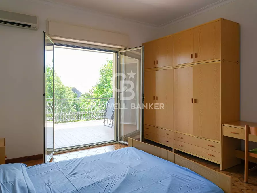 Immagine 30 di Villa in vendita  in VIA PABLO PICASSO 15 a Trecastagni