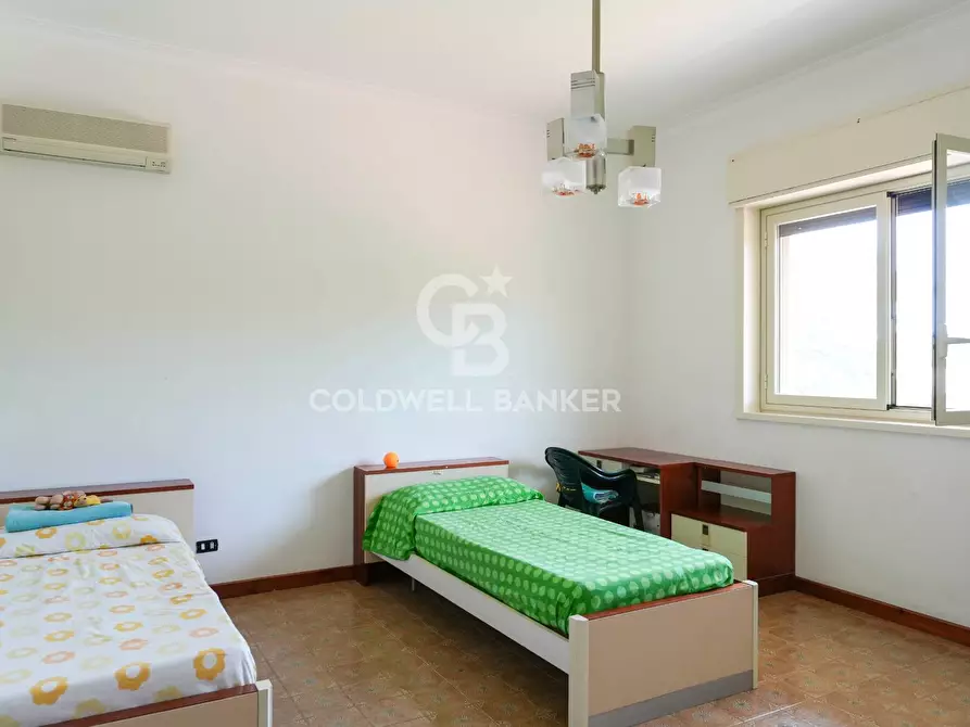 Immagine 32 di Villa in vendita  in VIA PABLO PICASSO 15 a Trecastagni