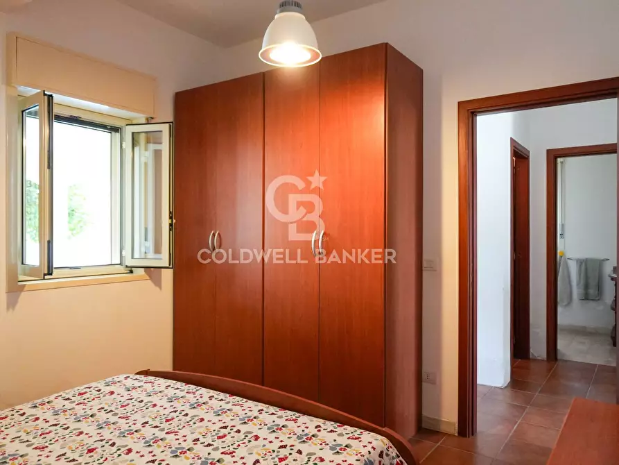 Immagine 47 di Villa in vendita  in VIA PABLO PICASSO 15 a Trecastagni