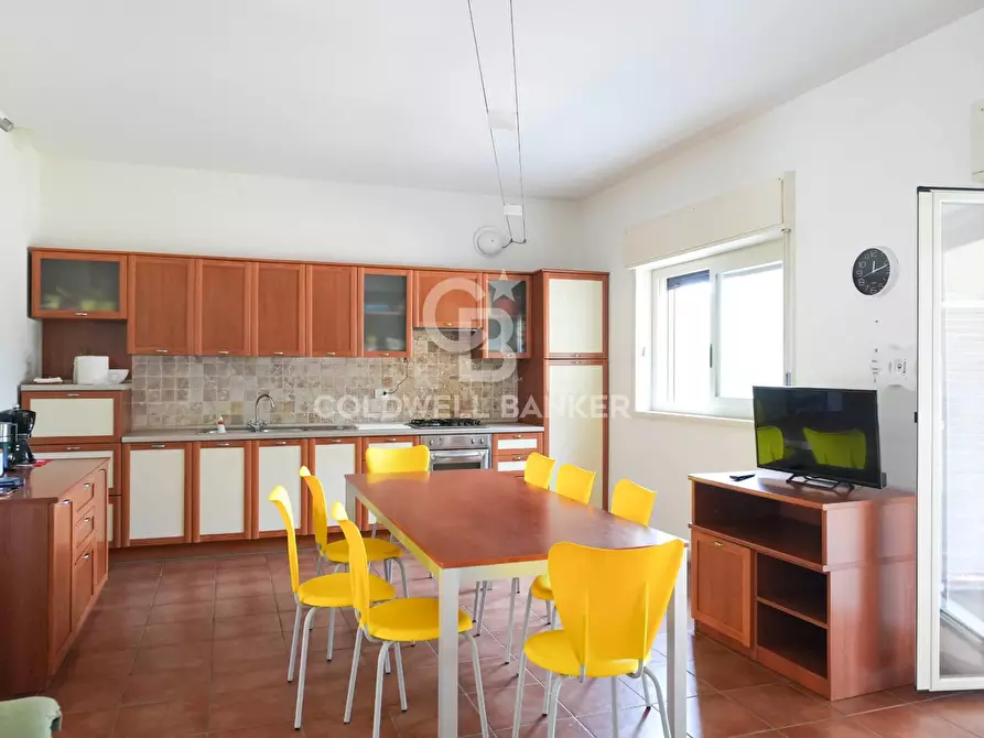 Immagine 26 di Villa in vendita  in VIA PABLO PICASSO 15 a Trecastagni