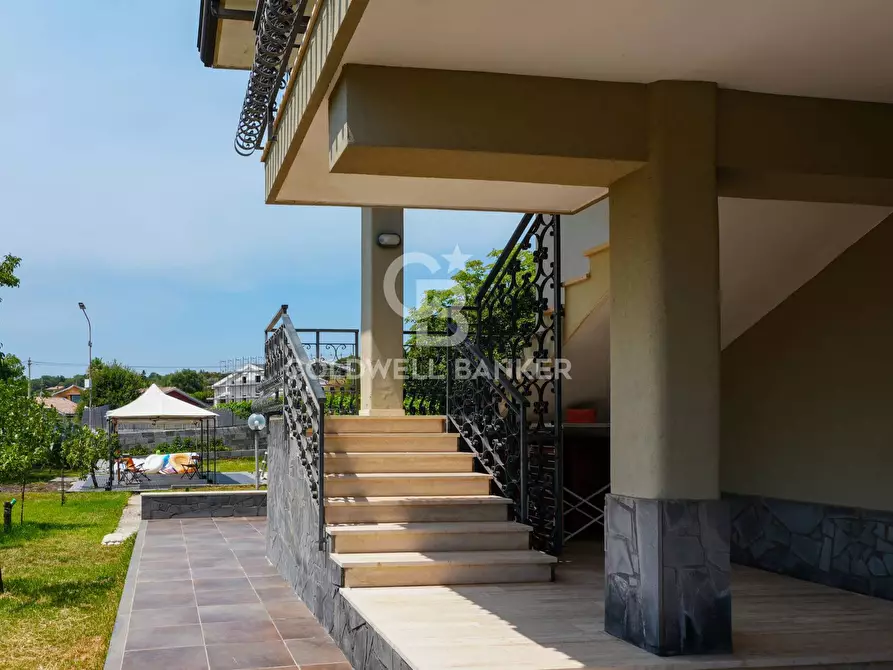 Immagine 17 di Villa in vendita  in VIA PABLO PICASSO 15 a Trecastagni
