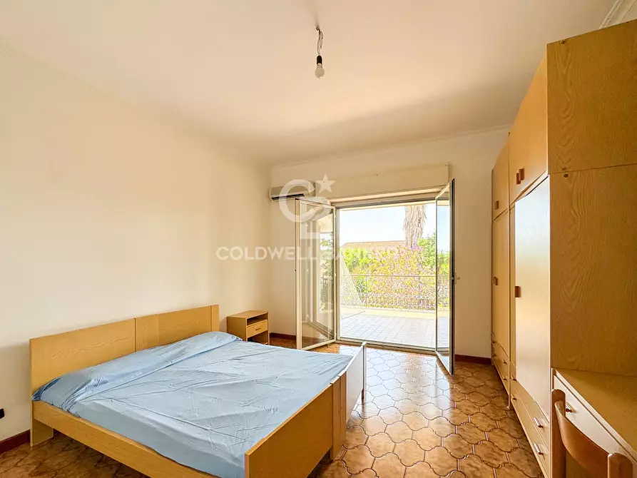Immagine 51 di Villa in vendita  in VIA PABLO PICASSO 15 a Trecastagni