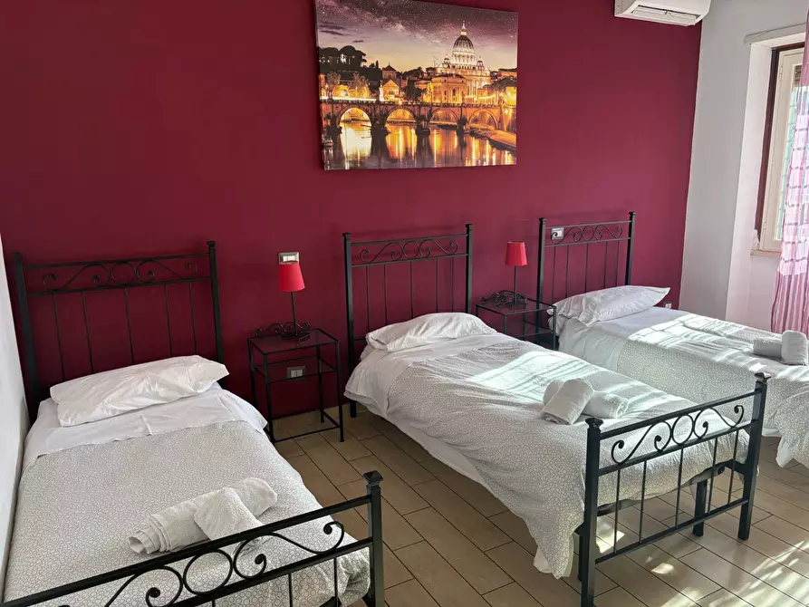 Immagine 14 di Appartamento in vendita  in Via Aurelia 232 a Roma