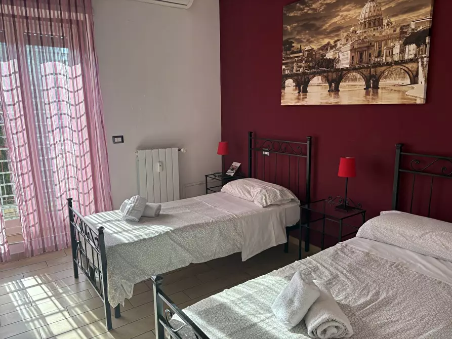 Immagine 18 di Appartamento in vendita  in Via Aurelia 232 a Roma