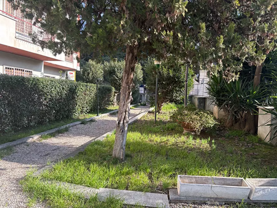 Immagine 3 di Appartamento in vendita  in Via Aurelia 232 a Roma
