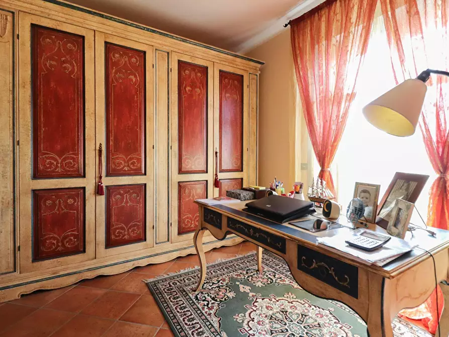 Immagine 16 di Villa in vendita  in Località riviera a Monforte D'alba