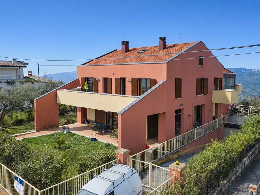 Immagine 2 di Casa indipendente in vendita  in Via Serra Di Sotto 38 a Montefiore Conca