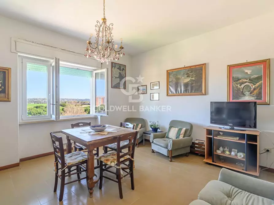 Immagine 12 di Appartamento in vendita  in Viale dei Tritoni 48 a Tarquinia