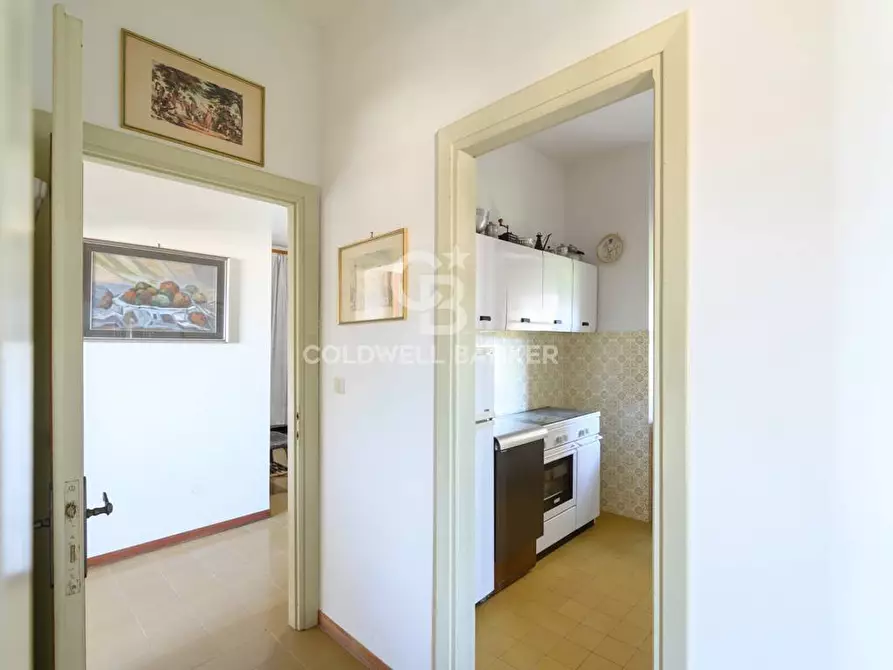 Immagine 14 di Appartamento in vendita  in Viale dei Tritoni 48 a Tarquinia