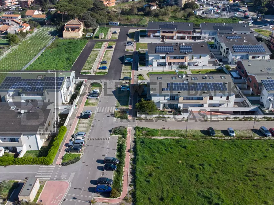 Immagine 21 di Appartamento in vendita  in Via Palaverta 69 a Marino