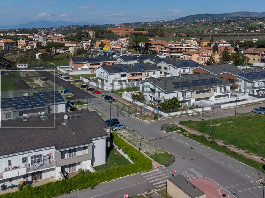 Immagine 24 di Appartamento in vendita  in Via Palaverta 69 a Marino