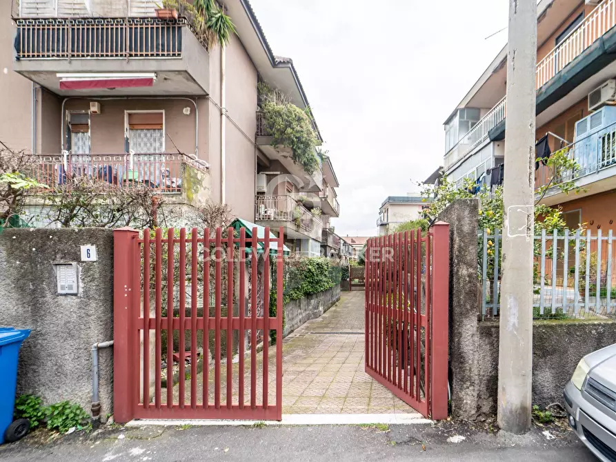 Immagine 17 di Appartamento in vendita  in Via San Gregorio 6 a Gravina Di Catania