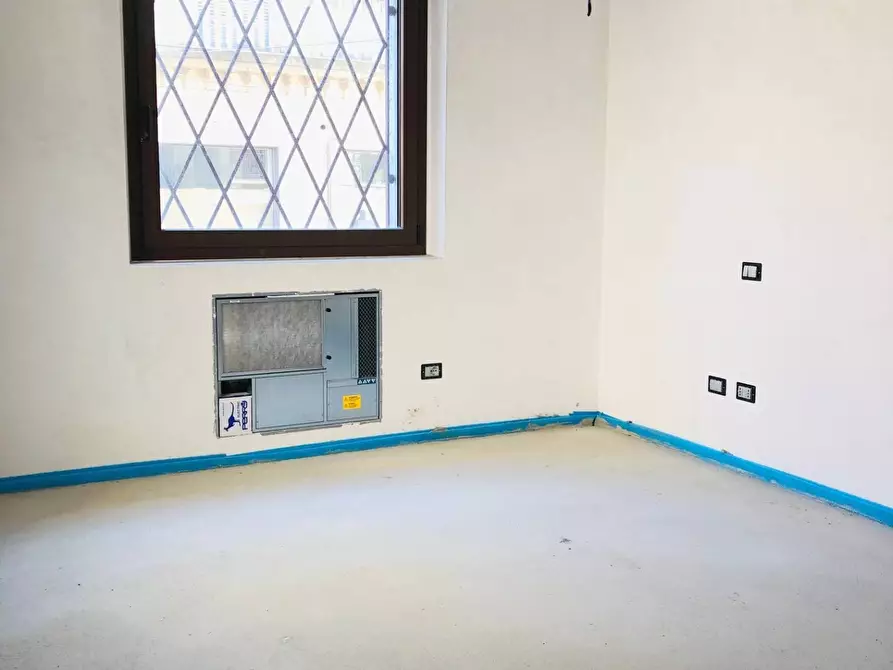 Immagine 9 di Appartamento in vendita  a Mantova