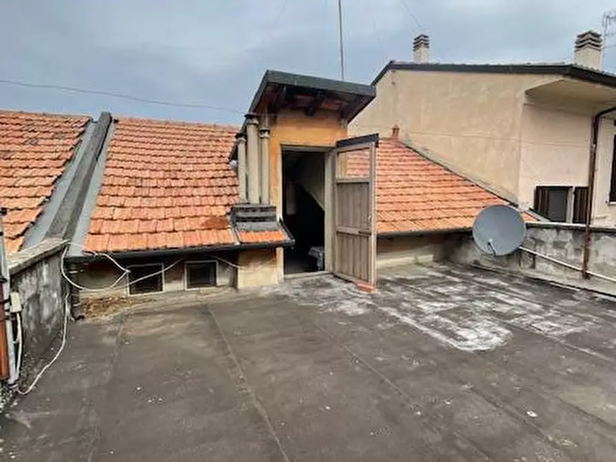 Immagine 20 di Casa indipendente in vendita  a Mantova