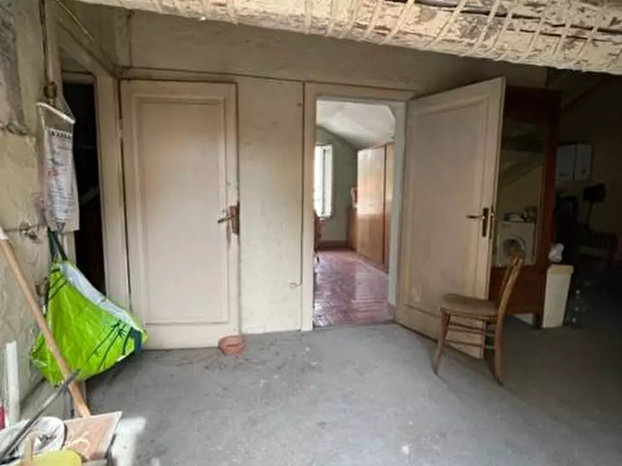 Immagine 14 di Casa indipendente in vendita  a Mantova