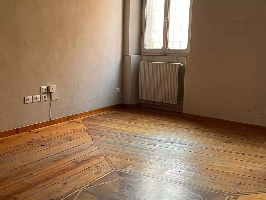 Immagine 13 di Appartamento in vendita  a Mantova