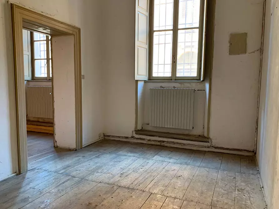 Immagine 2 di Appartamento in vendita  a Mantova