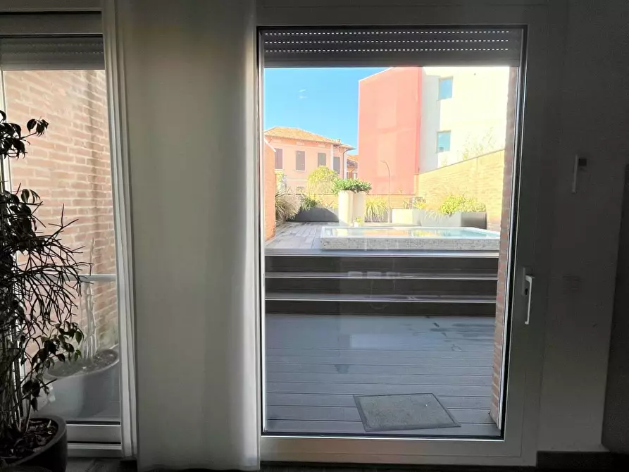 Immagine 19 di Villa in vendita  a Mantova