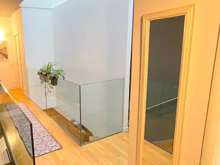 Immagine 1 di Villa in vendita  a Mantova