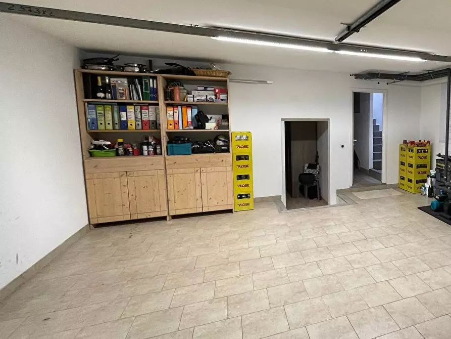 Immagine 35 di Villa in vendita  a Mantova