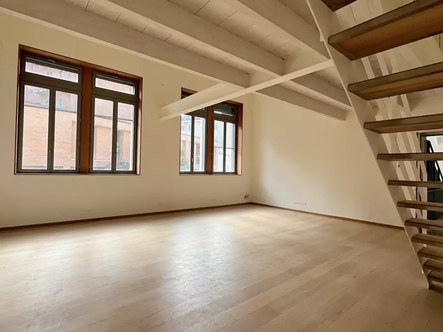 Immagine 10 di Appartamento in vendita  a Mantova