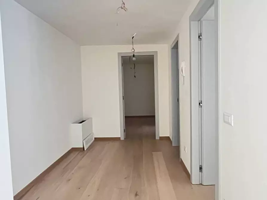 Immagine 11 di Appartamento in vendita  a Mantova