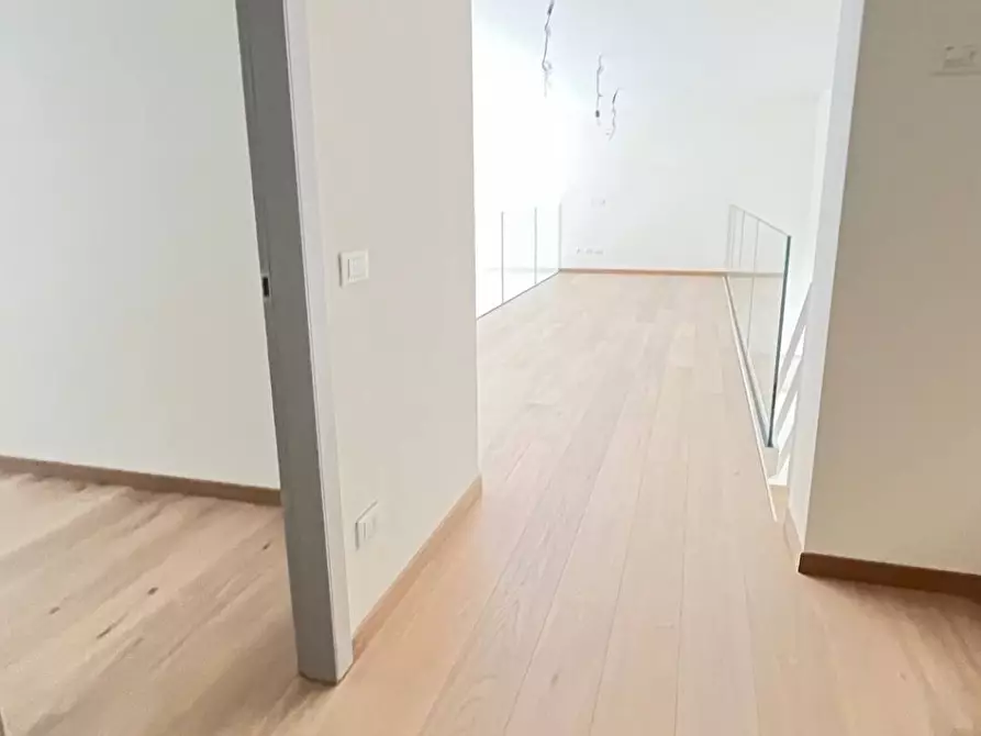 Immagine 14 di Appartamento in vendita  a Mantova