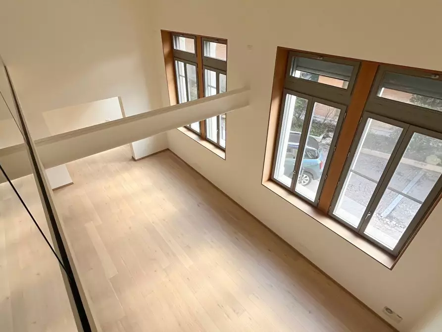 Immagine 16 di Appartamento in vendita  a Mantova