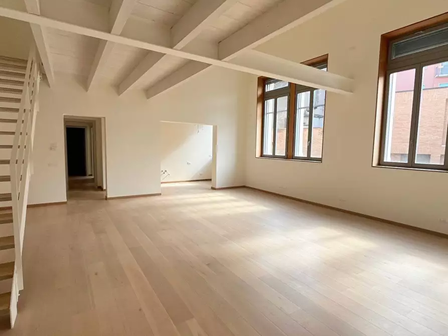 Immagine 3 di Appartamento in vendita  a Mantova