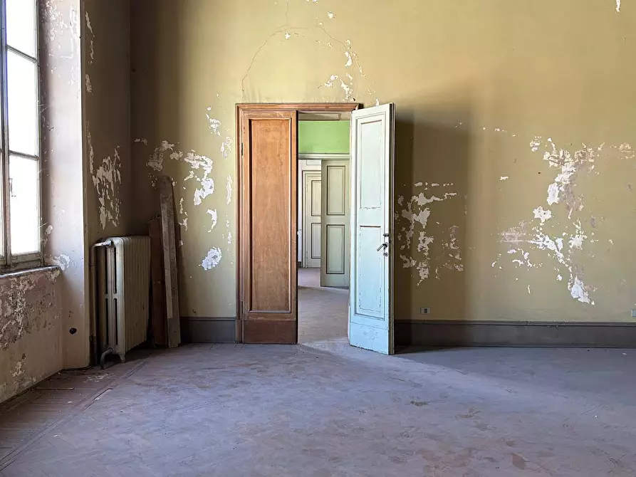 Immagine 17 di Appartamento in vendita  a Mantova