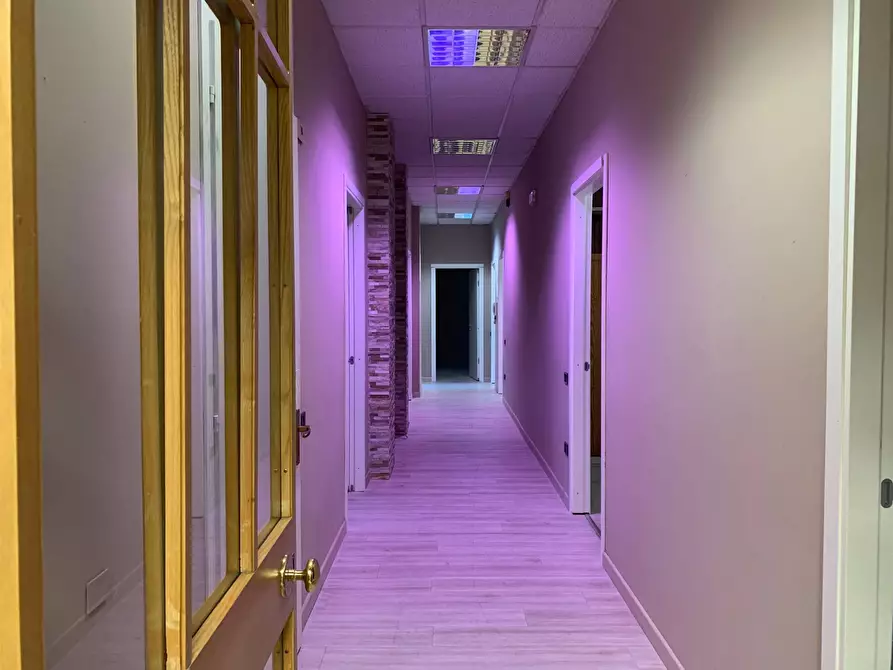 Immagine 3 di Appartamento in vendita  a Mantova