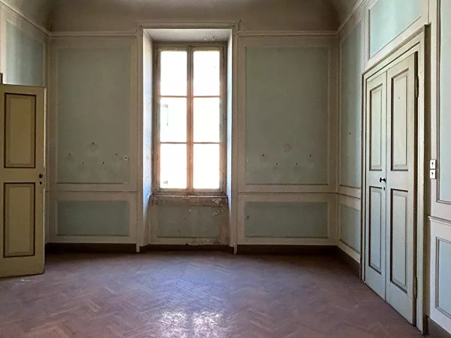 Immagine 23 di Appartamento in vendita  a Mantova