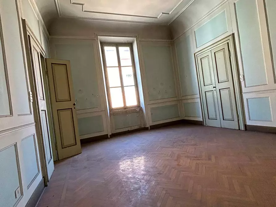 Immagine 10 di Appartamento in vendita  a Mantova