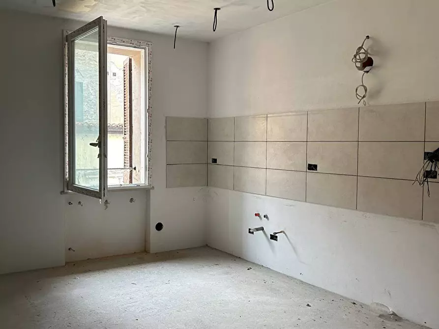 Immagine 1 di Casa indipendente in vendita  a Mantova