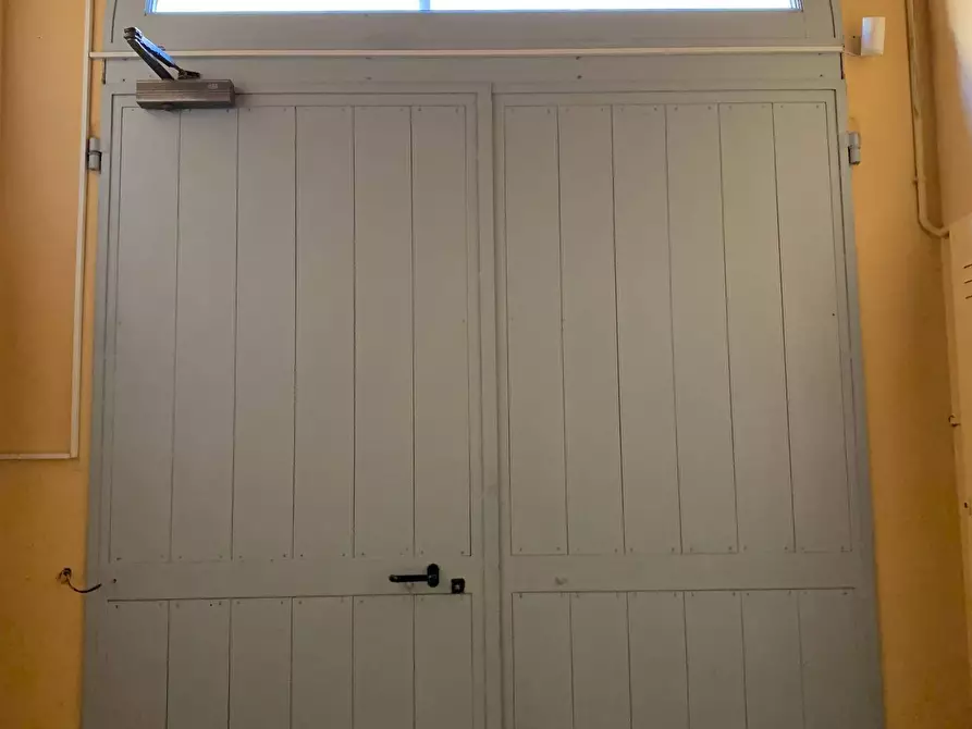 Immagine 36 di Casa indipendente in vendita  a Mantova