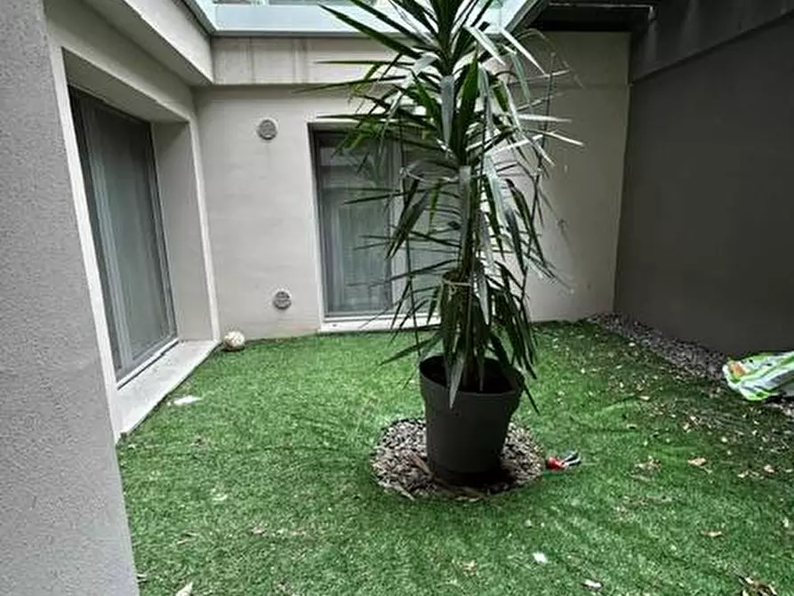 Immagine 4 di Appartamento in vendita  a Mantova