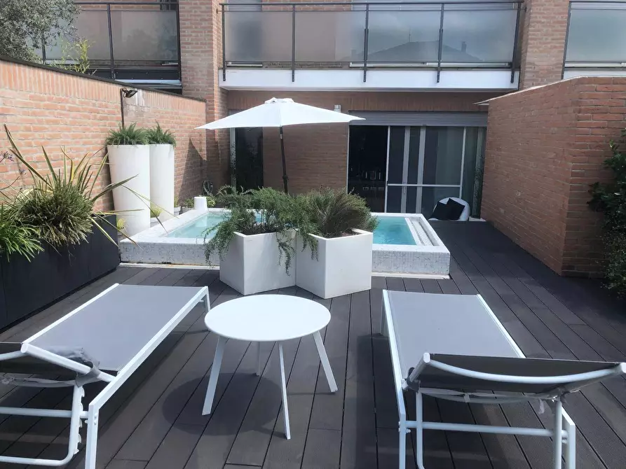 Immagine 26 di Villa in vendita  a Mantova