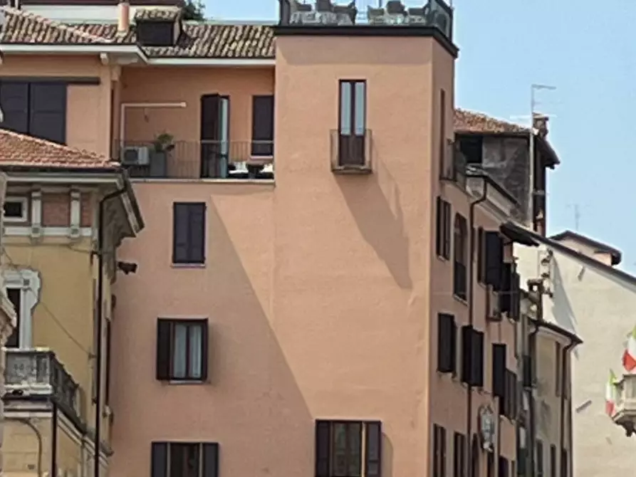 Immagine 47 di Appartamento in vendita  a Mantova