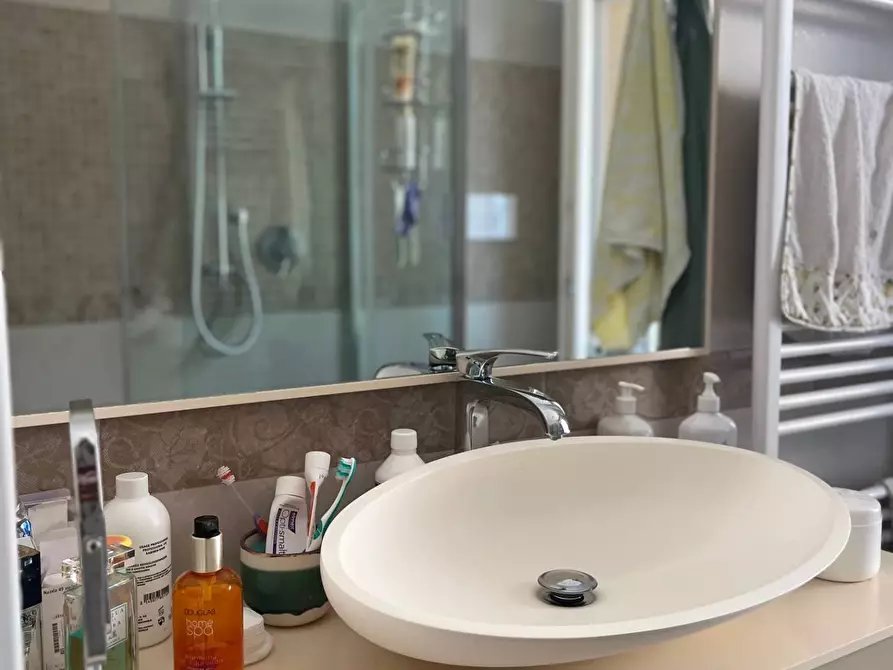 Immagine 34 di Appartamento in vendita  a Mantova