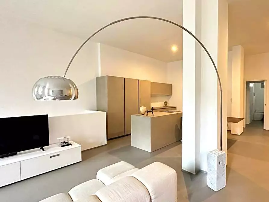 Immagine 1 di Appartamento in vendita  a Mantova