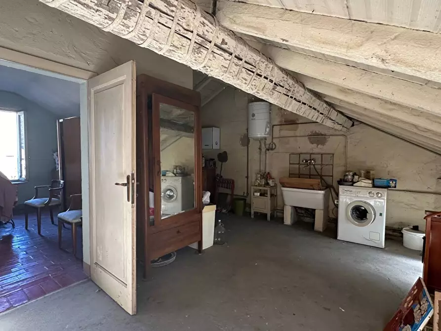 Immagine 32 di Casa indipendente in vendita  a Mantova