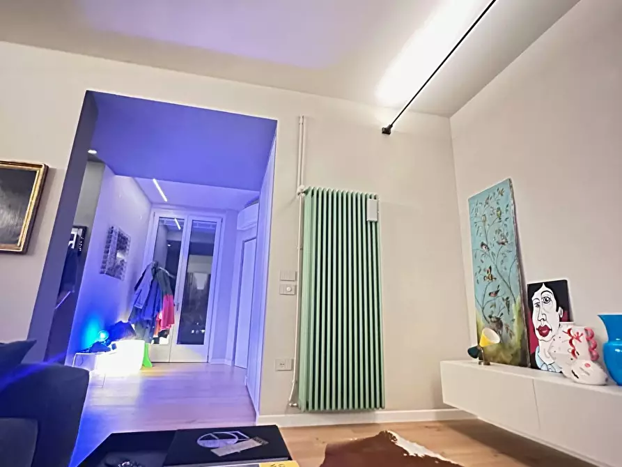 Immagine 15 di Appartamento in vendita  a Mantova