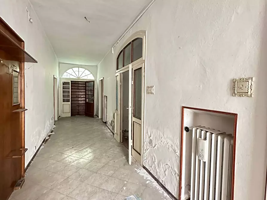 Immagine 6 di Casa indipendente in vendita  a Mantova