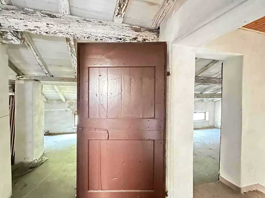 Immagine 24 di Casa indipendente in vendita  a Mantova