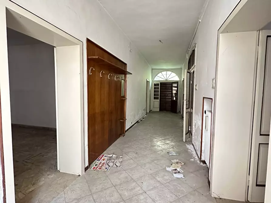 Immagine 3 di Casa indipendente in vendita  a Mantova