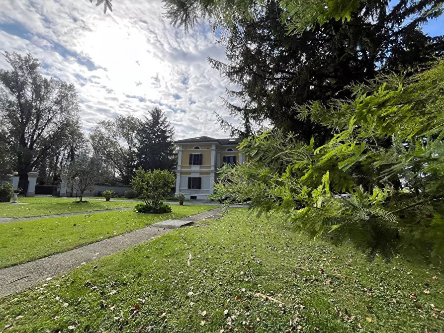 Immagine 19 di Casa indipendente in vendita  a Mantova